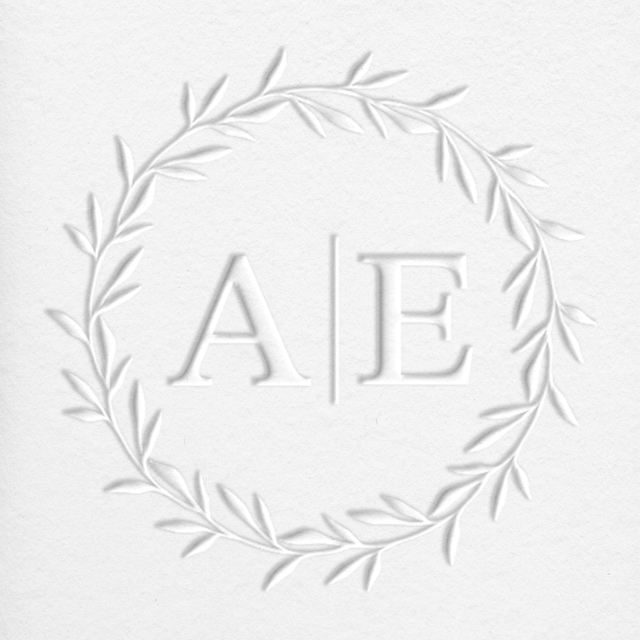 Double Letter Wreath Round Monogram Embosser Insert
